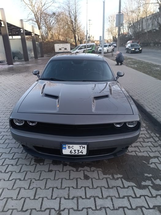 Оренда авто для фотосесії