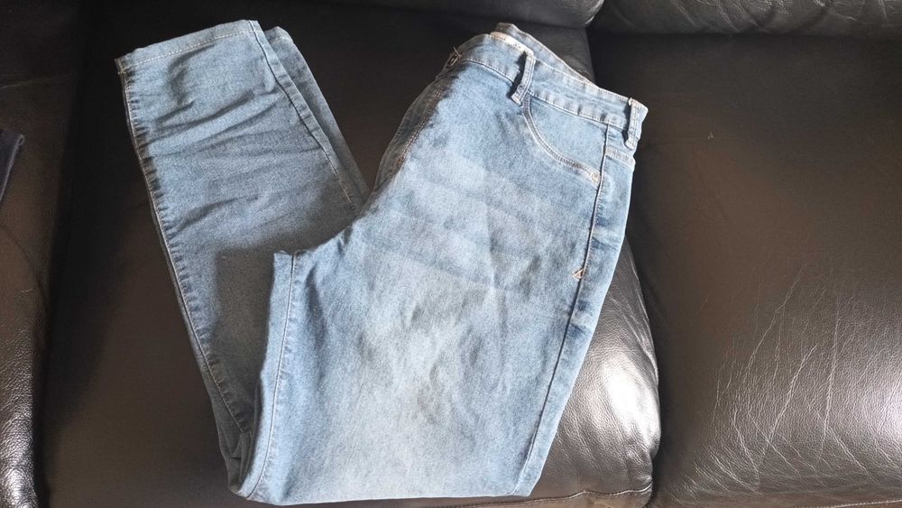Jeggins em ganga clara