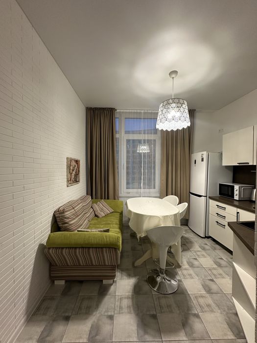 1-комн. Квартира 40м. на Каманина/Аркадия/ 32 жемч/Срочная продажа