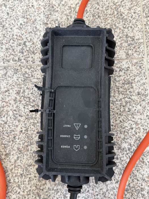 Carregador carro electrico ( avariado)