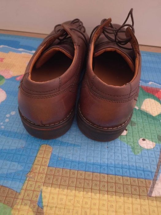 Skórzane buty Lasocki