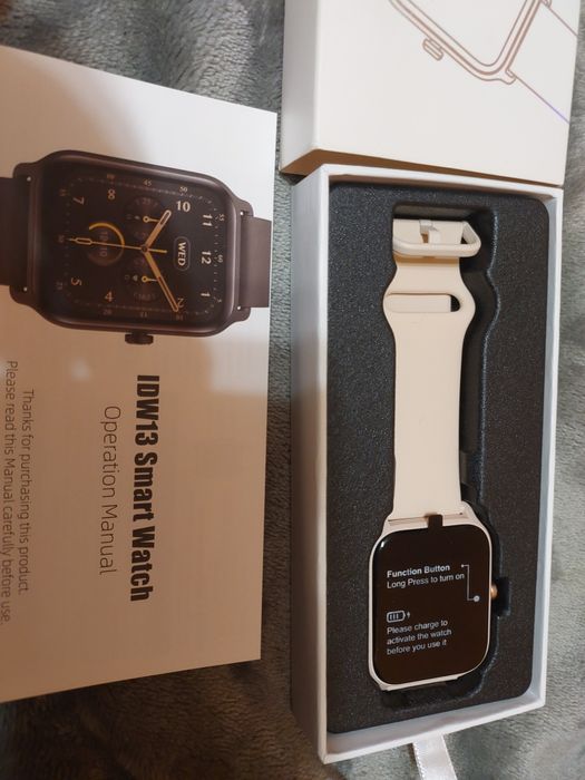 Смарт годинник новий