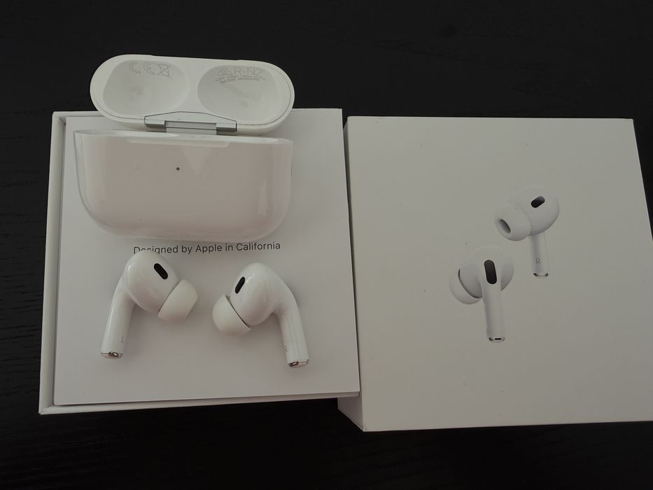 AirPods Pro (2ª geração) – Usados, em ótimo estado, com caixa