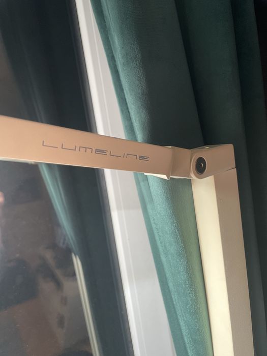 Profesionalna liniowa lampa marki lumeline
