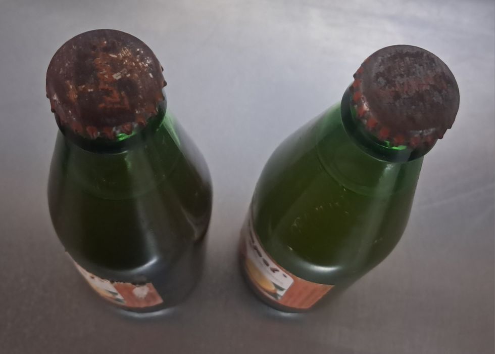 Garrafas antigas ainda fechadas inicio anos 90