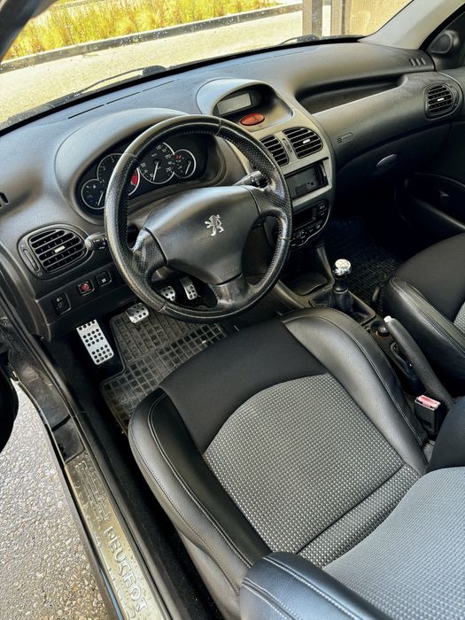 Peugeot 206 1.6 HDI S16