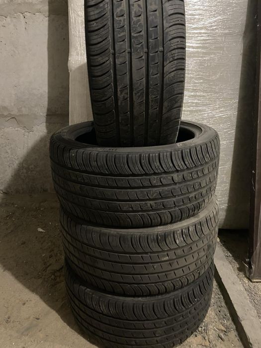 Резина всесезонна