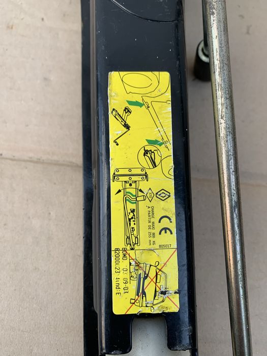 Домкрат донкрат Renault Laguna 2 рено лагуна 2