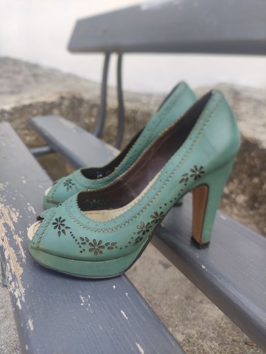 Sapatos altos Colcci