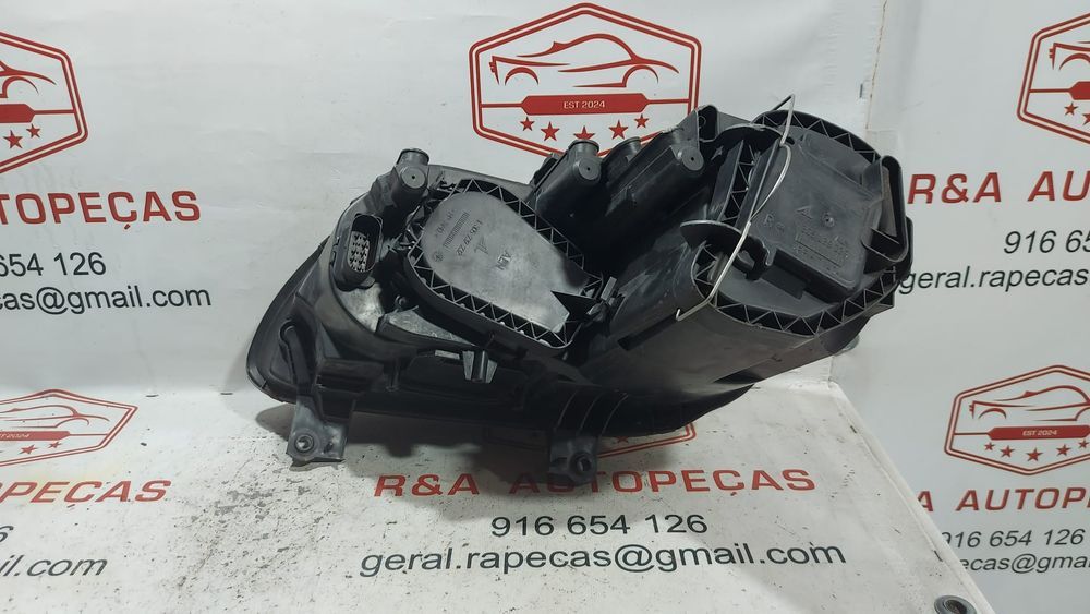 Óticas Faróis Frente Frontal Direita VW Touran 2003 a 2015  Original