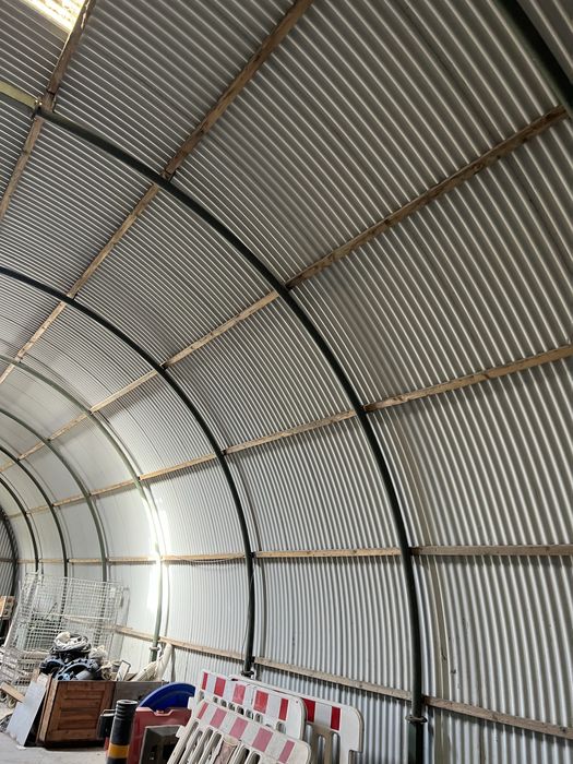 Pavilhão metálico 200 m²