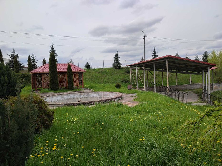 В Омеляна Здам Ресторанно-розважальний комплекс неподалік від міста