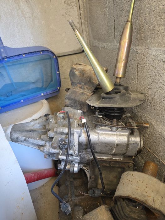 Caixa transferências mitsubishi pajero 2.5