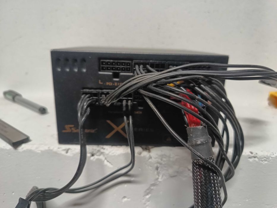 Zasilacz komputerowy Seasonic X-series 560W