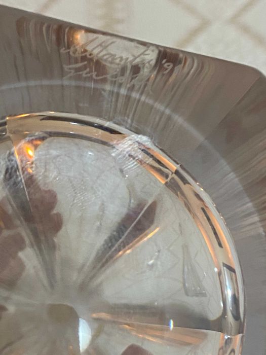 Garrafas de cristal Atlantis Signature Collection, por Gerald Gulotta