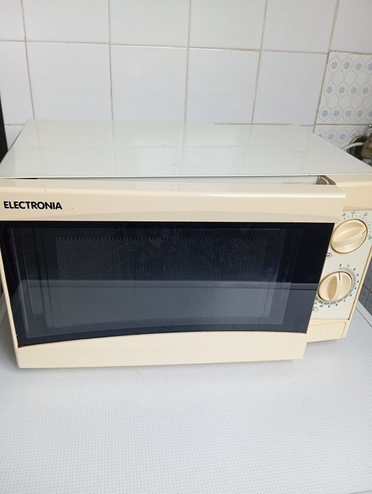 Microondas eletronia para peças