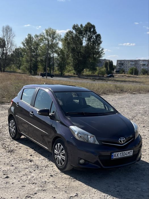 Продам автівку TOYOTA