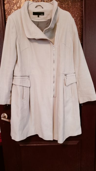 Пальто світло оливкове весна жінок дівчат