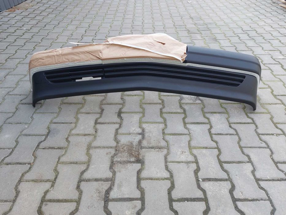 Бампер передній на Mercedes 190 (W201) 10.82-08.93 Мерседес 190