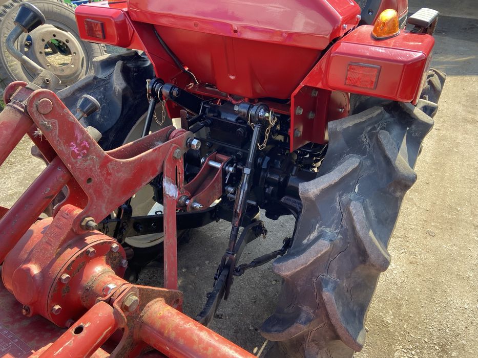 Трактор Японія Mitsubishi MT205