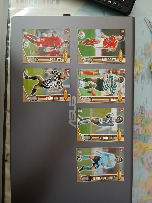 Cartas/cromos variados