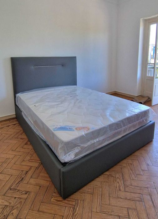 Camas de Casal Estofadas de Luxo 199€ Disp. em Várias Cores! 190x140m!