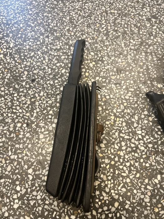 Dzwignia hamulca recznego