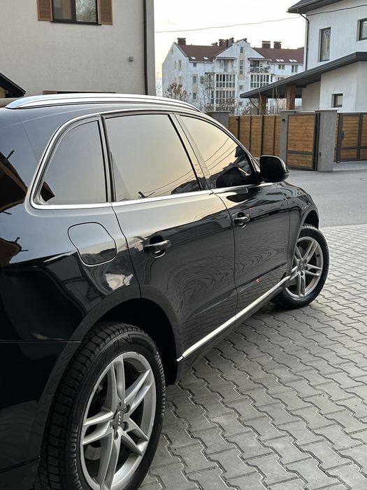Audi Q5  2014 рік 3.0 TDI  (дизель)  Коробка Автомат. ЦІКАВИТЬ  ОБМІН