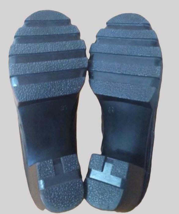 Елегантні лаковані туфлі Donna Ricco (р. 39) ідеально підійдуть на 38р