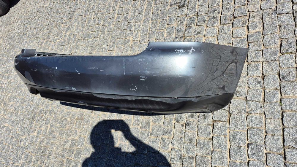 Para-choques traseiro Audi A4 B5 8D carrinha original pré facelift 1996 a 1999