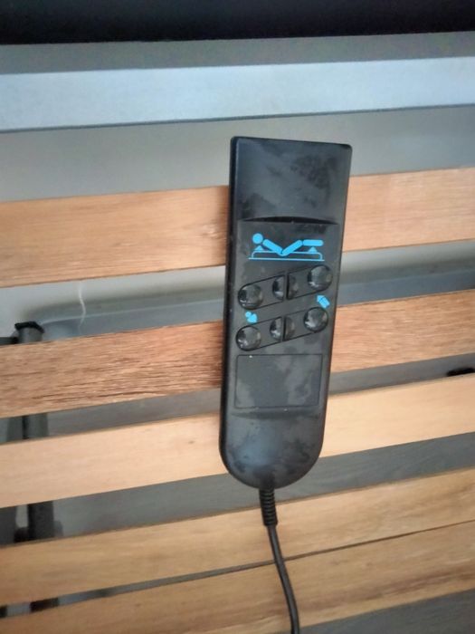 Estrado articular elétrico