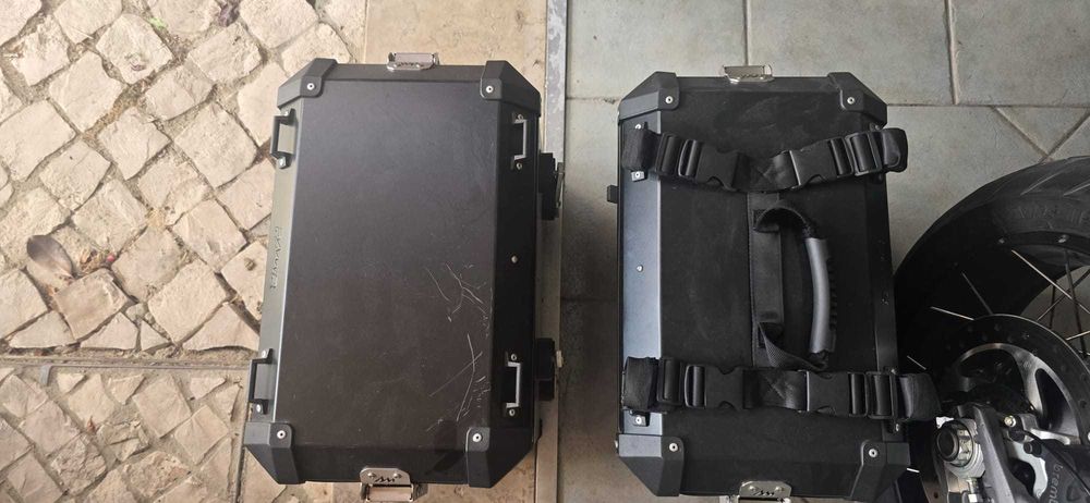 malas laterais PAMIR - 46 litros corte escape BMW, KTM, Honda