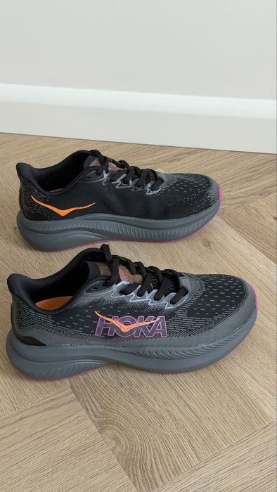Кросівки Hoka Mach 6