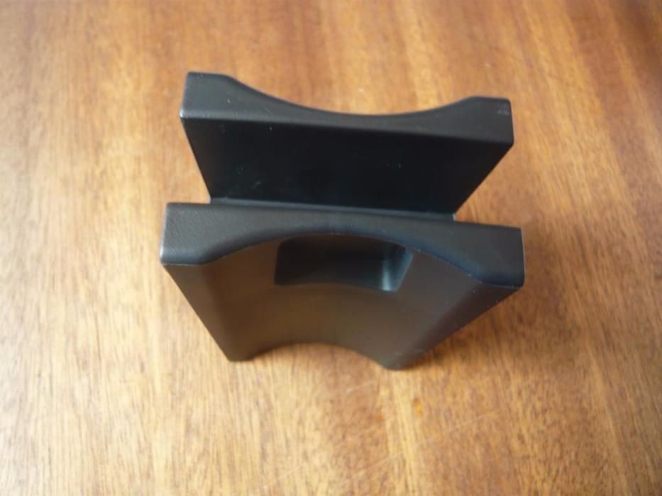 Separador copos consola Toyota Auris