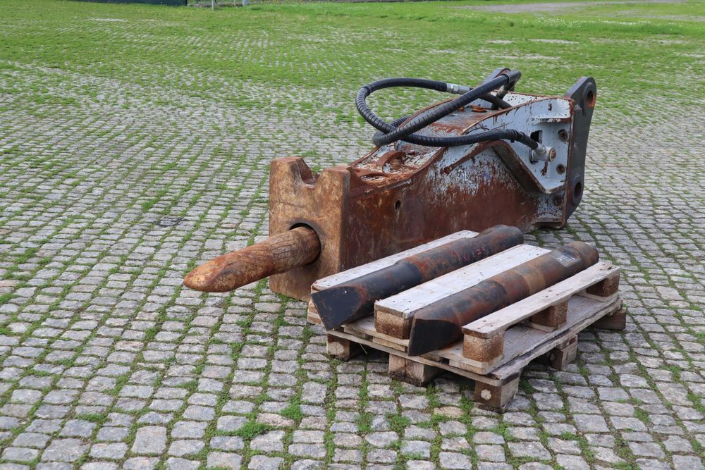 2015 Furukawa FXJ475 Martelo Hidráulico E. 33-55 t.