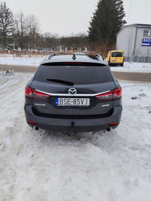 Mazda 6 zadbana, po serwisie,  fajny stan, nowe opony, swieży pt i oc