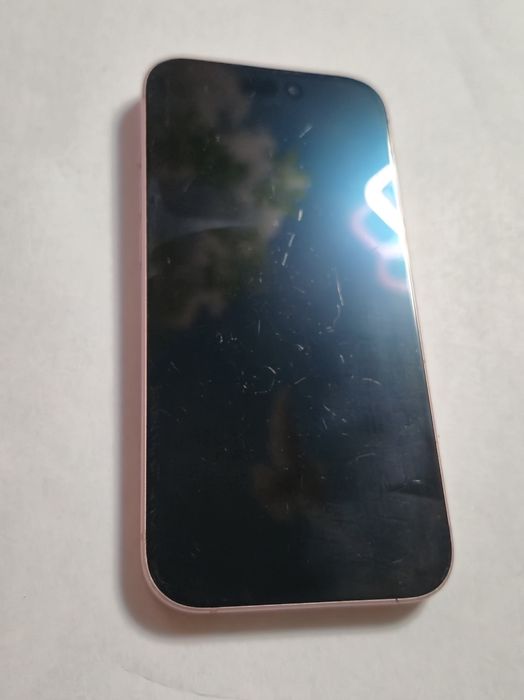 IPhone 15/128  рожевий