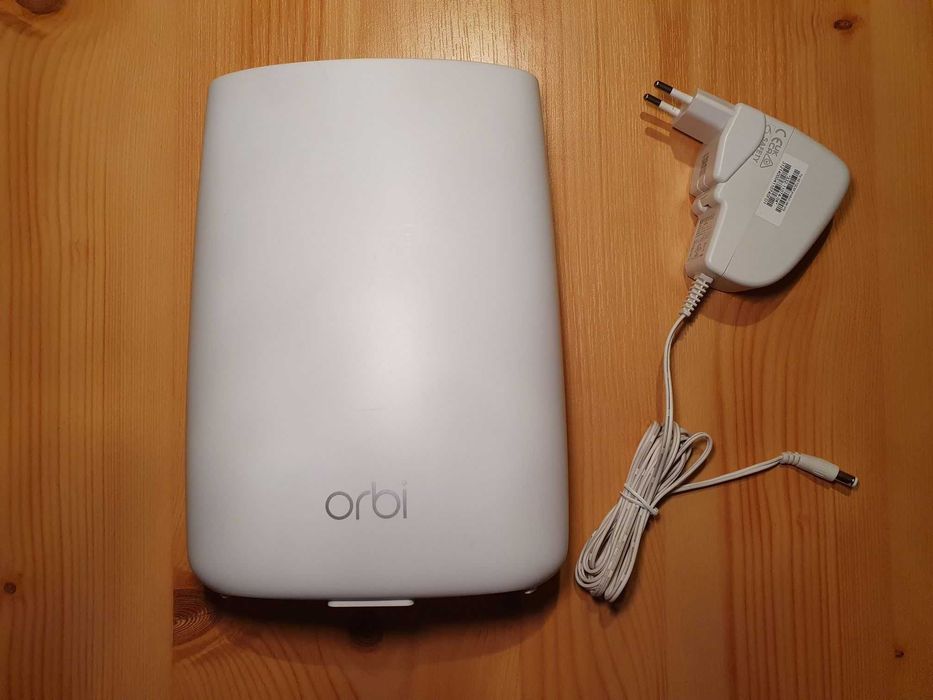 Router LTE Netgear Orbi LBR20 na kartę SIM