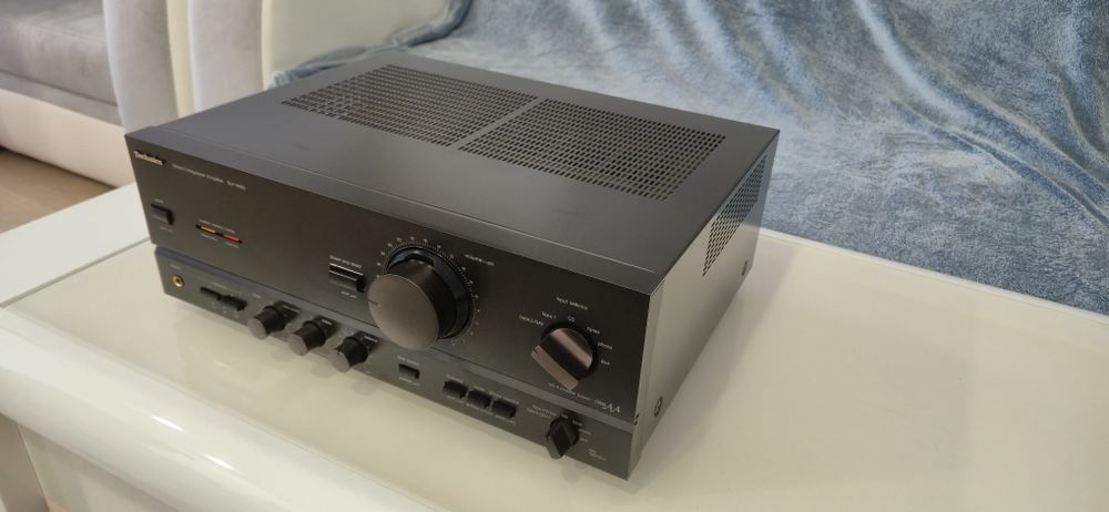 TECHNICS SU V660 wzmacniacz