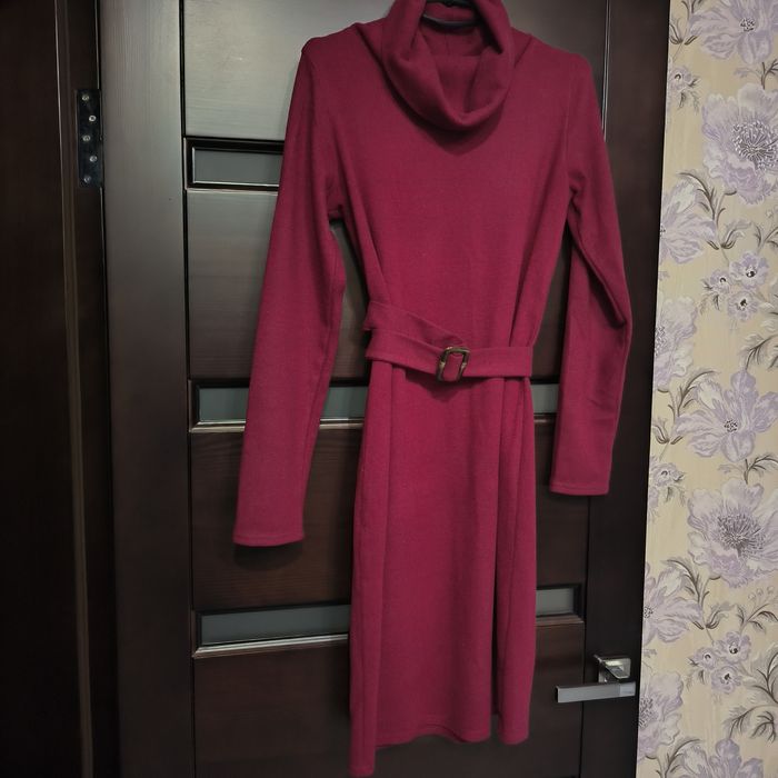 Тепле плаття, розмір М