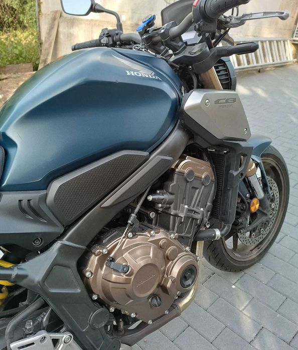 Honda CB 650 r  2021