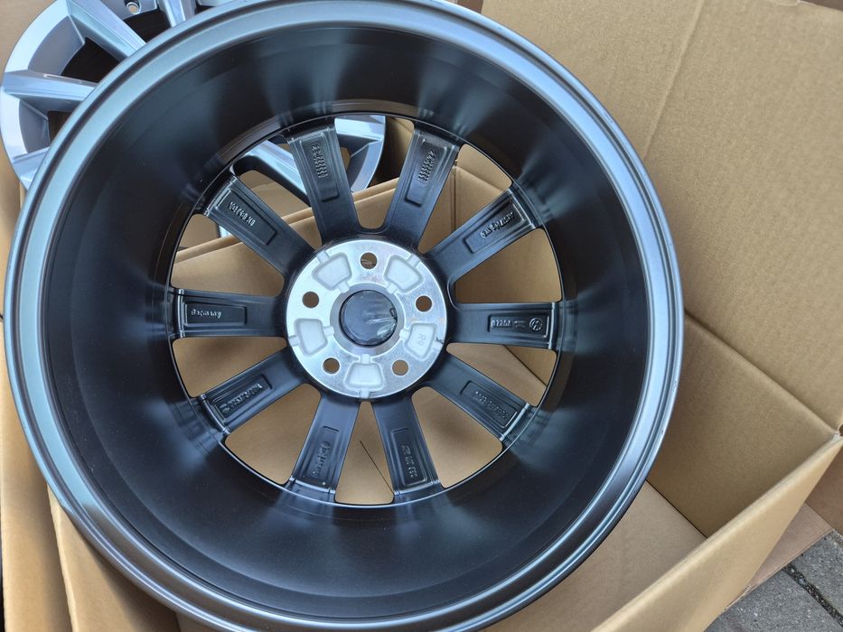 Felgi aluminiowe 17 Vw Passat  Arteon 5x112