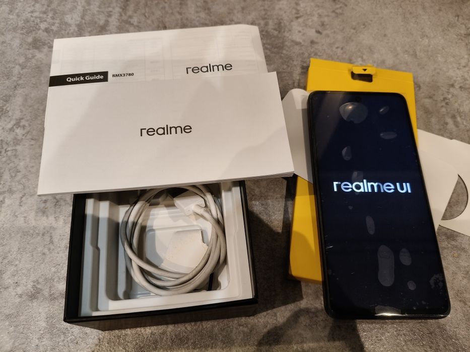 Telefon realme 11 5G