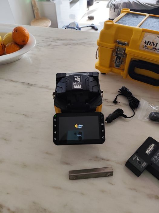 Vendo máquina de fusão de fibra ótica