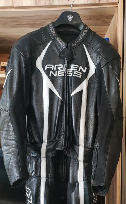 Kombinezon motocyklowy