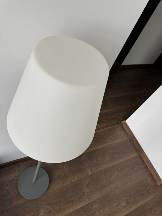 Lampa stojąca podłogowa ledowa