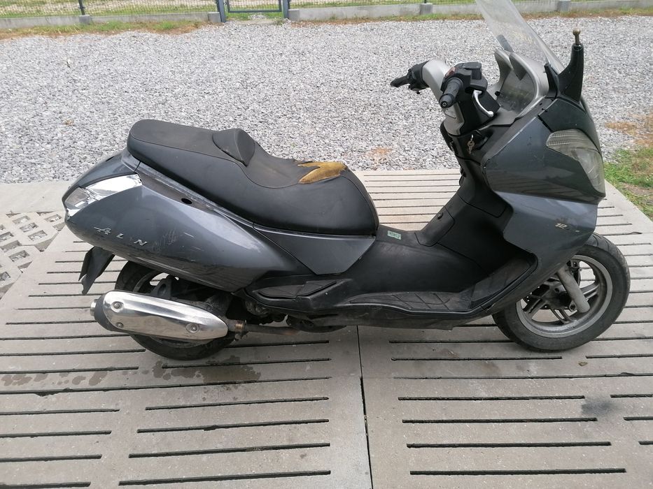 Aprilia Atlantic silnik, plastiki, lagi, licznik, lampy