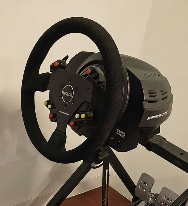 Thrustmaster T300 & Sparco R383 Mod