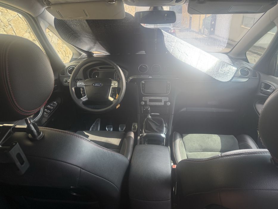 Ford smax titanium s