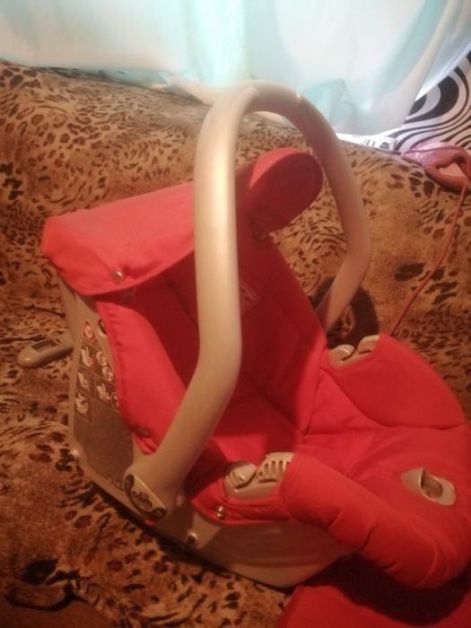 Продам авто кресло